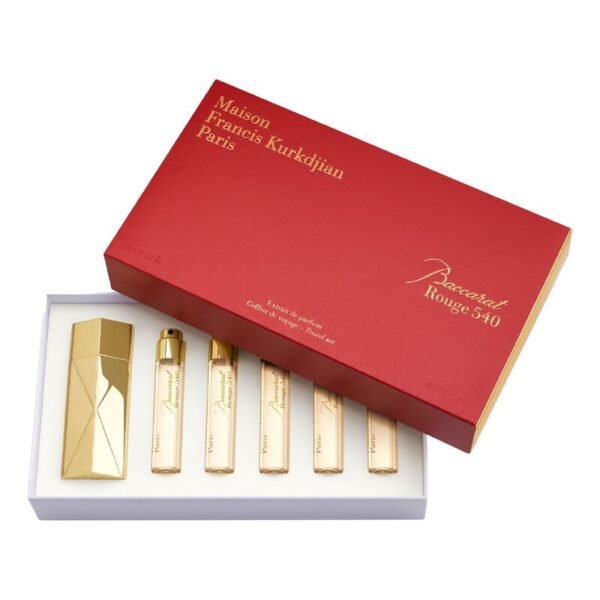 مجموعة بعبوات ملائمة للسفر من خلاصة عطر باكارات روج 540 | ميزون فرانسيس كوركدجيان
