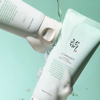 Green Plum Refreshing Cleanser